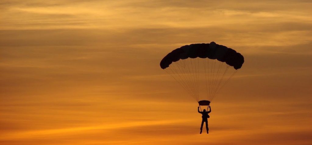 saut en parachute pour spécial EVG